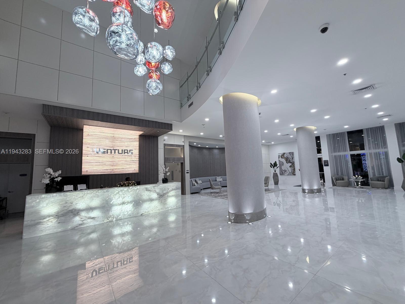 image Venture At Aventura14