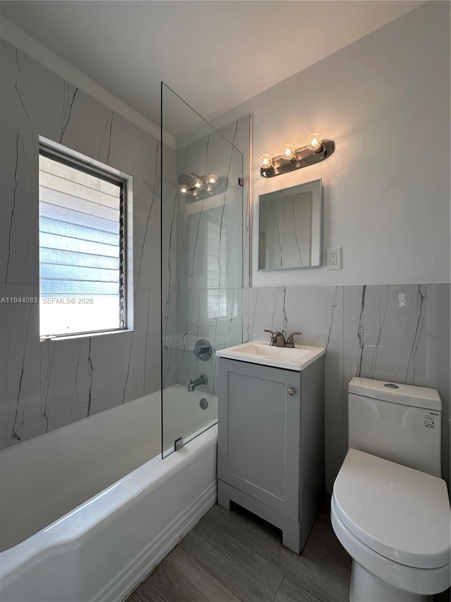 1910 Biarritz Dr #3 Miami Beach, FL 33141