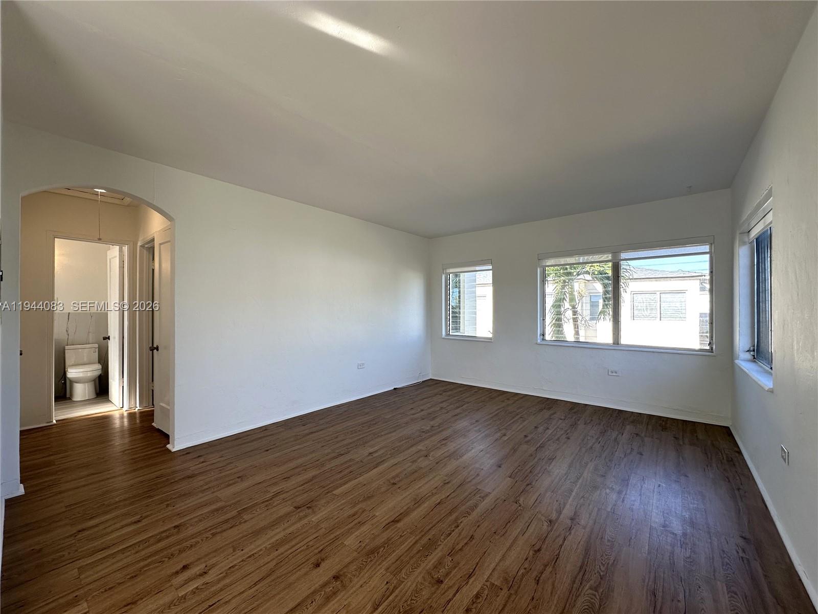 1910 Biarritz Dr #3 Miami Beach, FL 33141