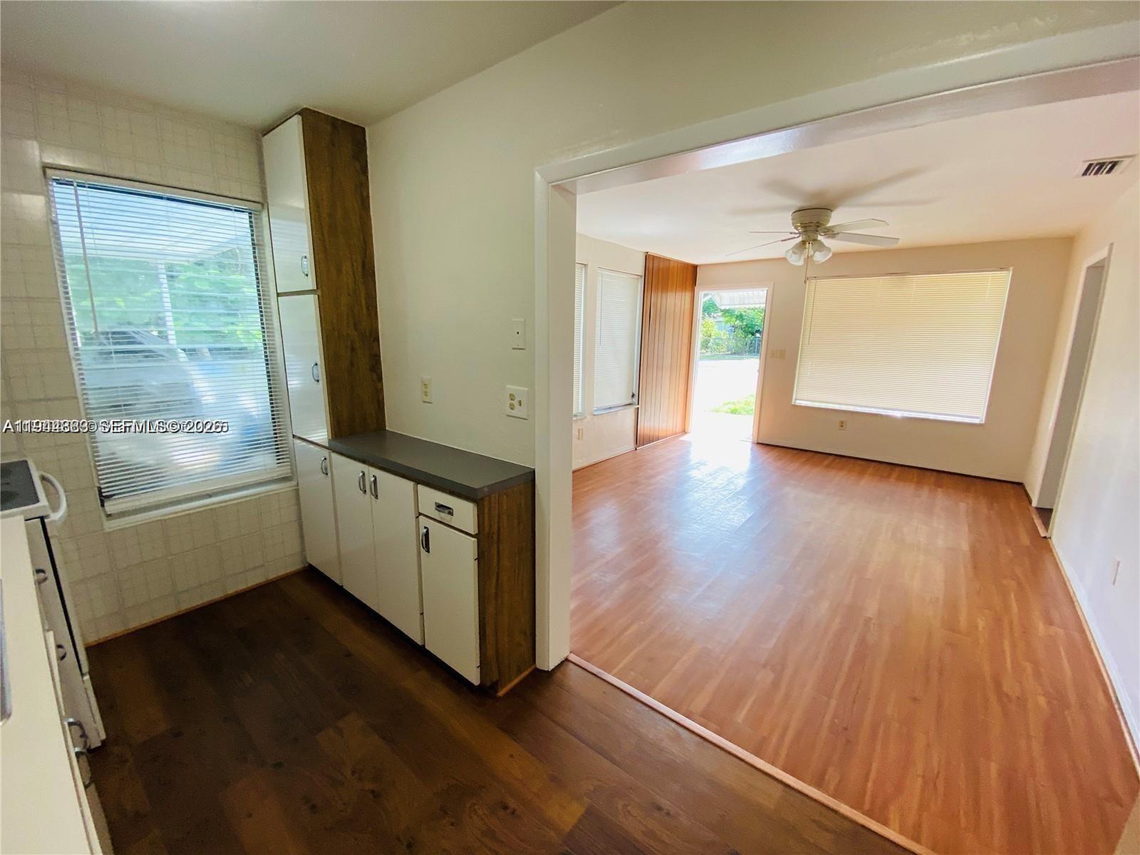 1309 N 24th Ave Hollywood, FL 33020