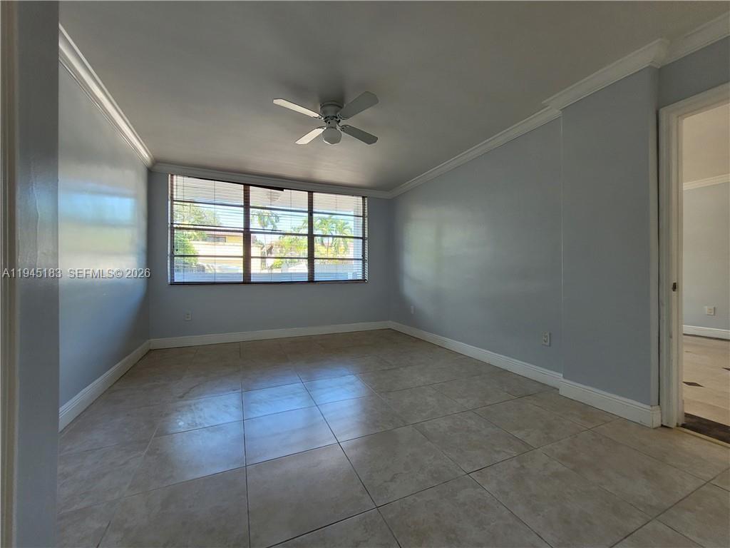 2175 NE 170th St #108 North Miami Beach, FL 33162