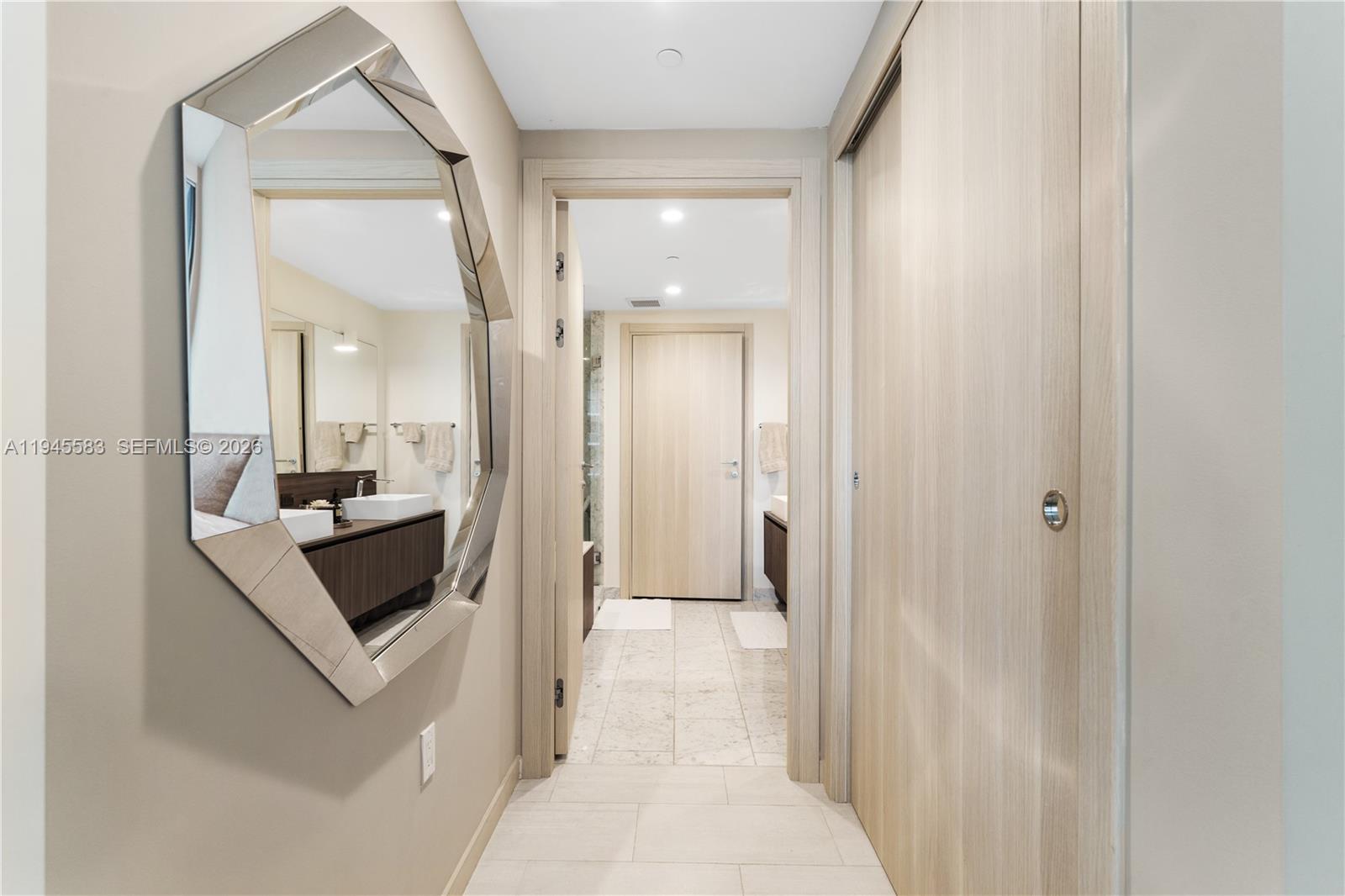 image Brickell Flatiron14