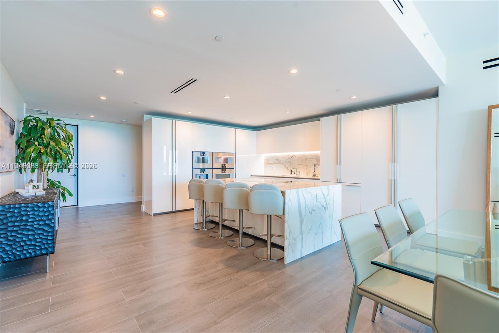 10203 Collins Ave #302 Bal Harbour, FL 33154