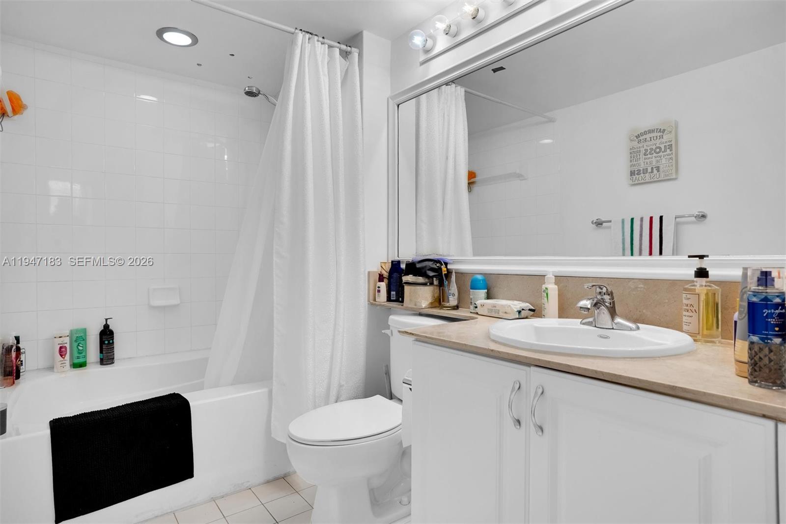 image The Mark on Brickell13