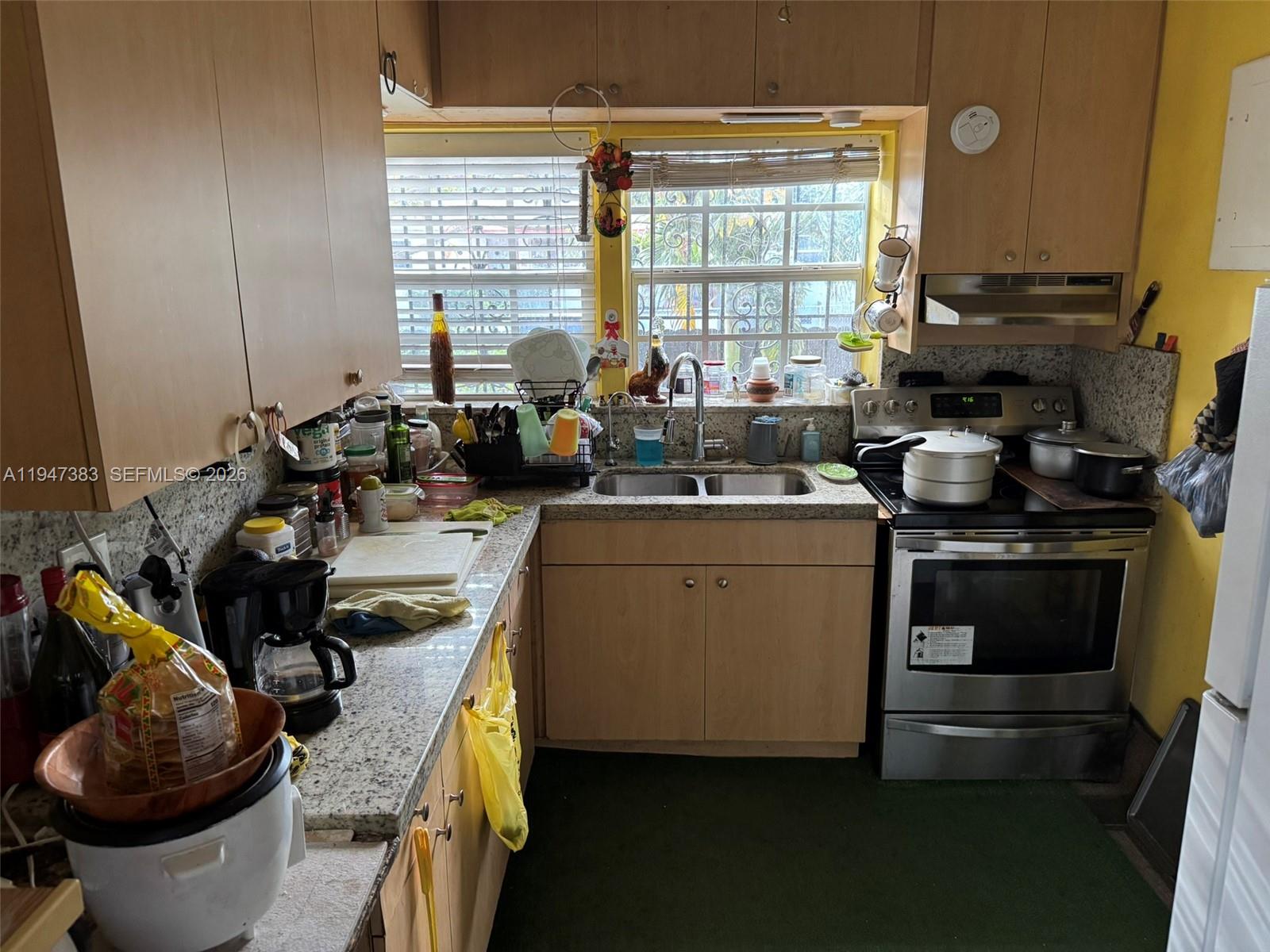 790 NW 76th St Miami, FL 33150