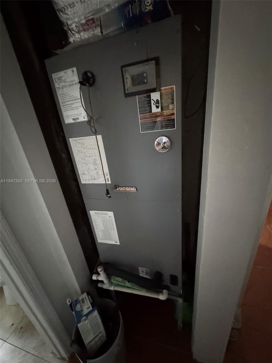 790 NW 76th St Miami, FL 33150