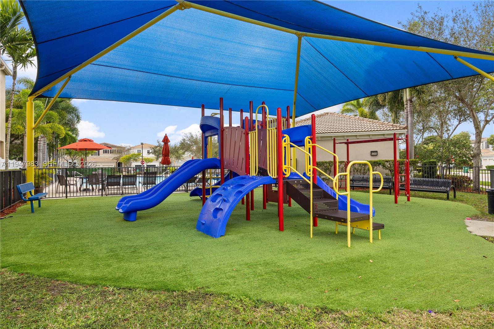 658 NE 193rd Ter Miami, FL 33179