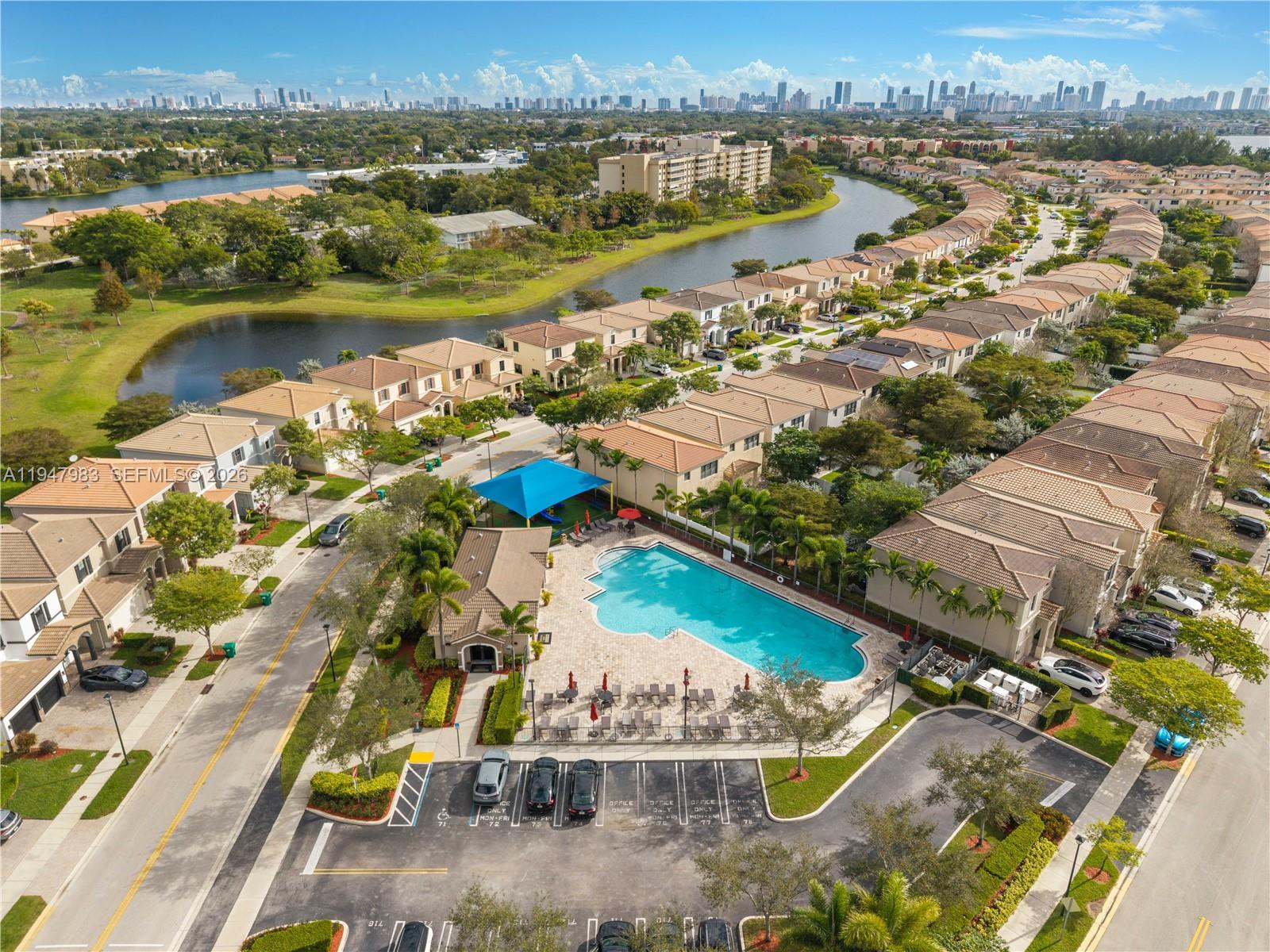 658 NE 193rd Ter Miami, FL 33179