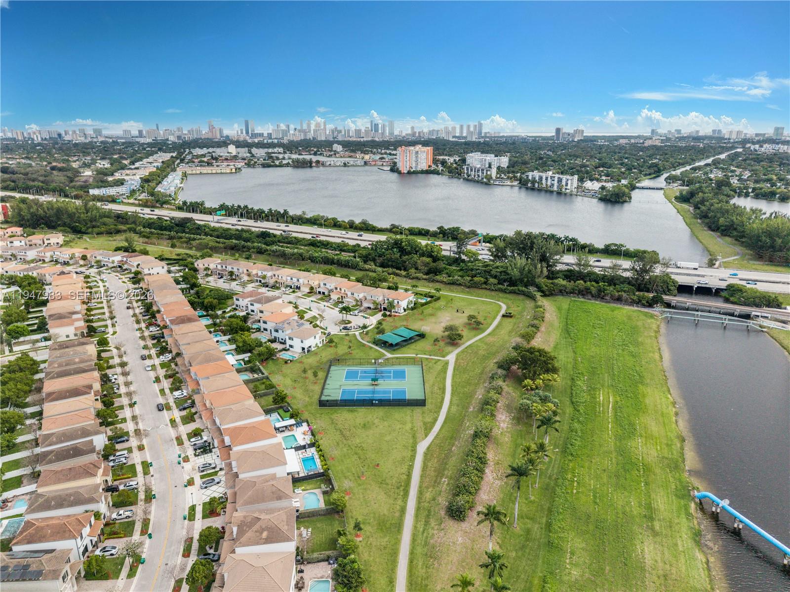 658 NE 193rd Ter Miami, FL 33179