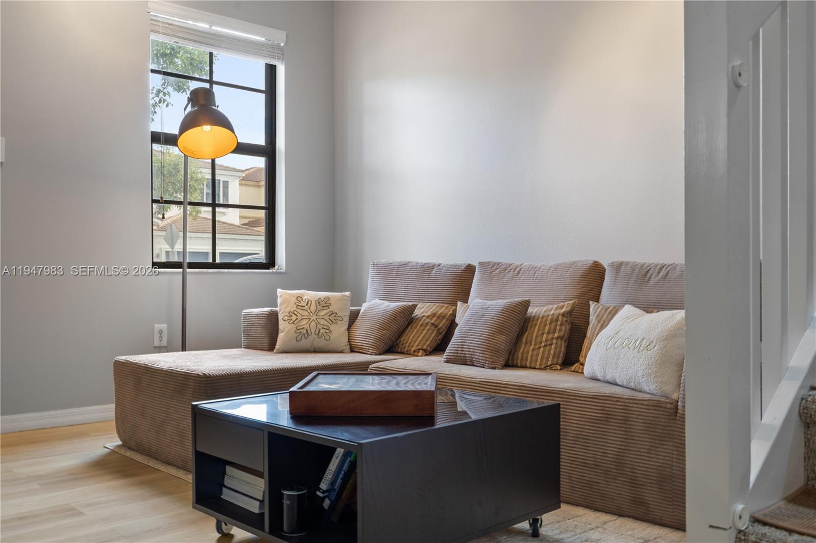 658 NE 193rd Ter Miami, FL 33179