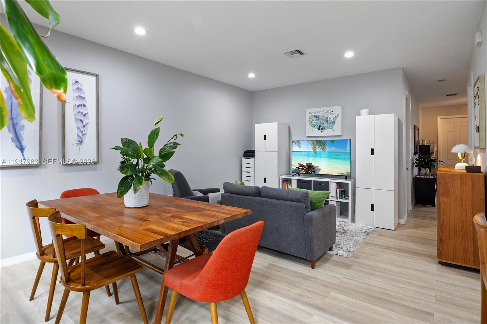 658 NE 193rd Ter Miami, FL 33179