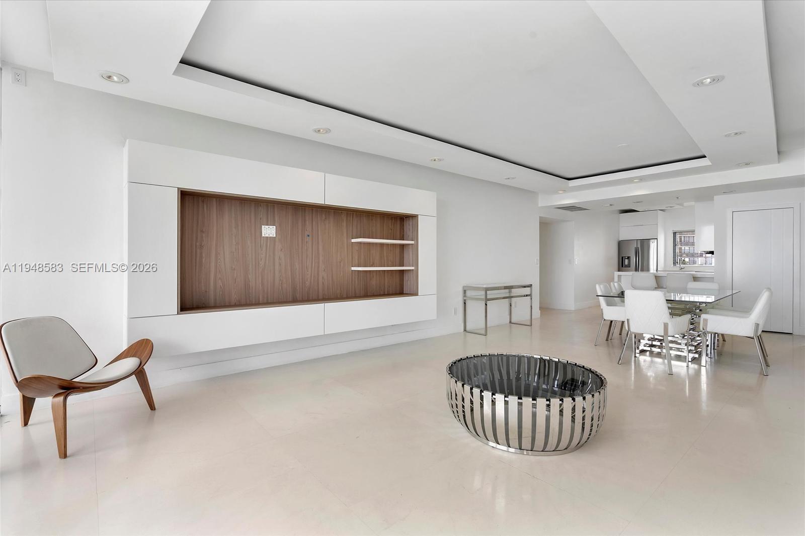 image Blue on the Bay13