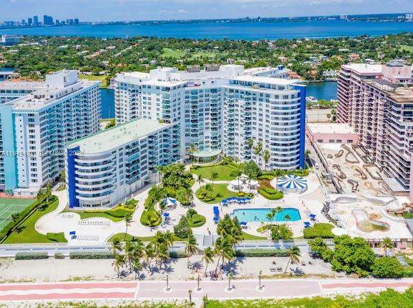 5161 Collins Ave #511 Miami Beach, FL 33140