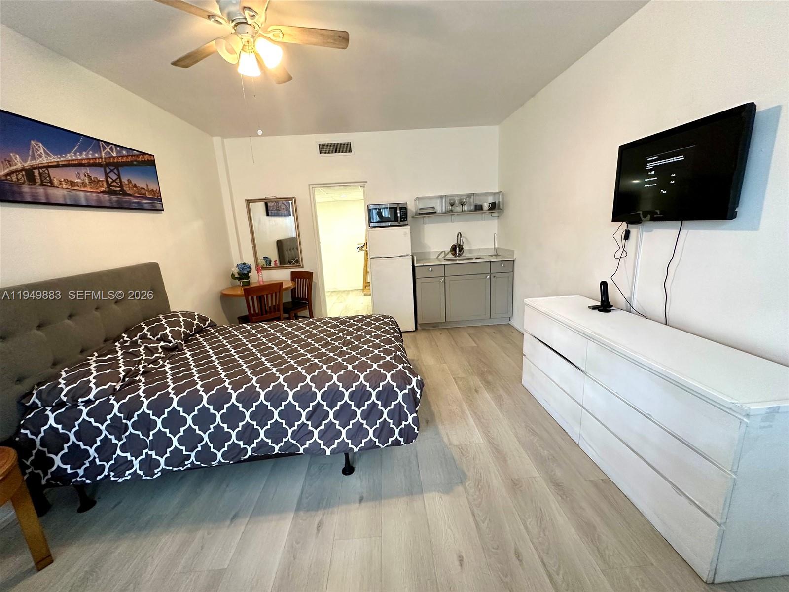 26 Diplomat Pkwy #2263