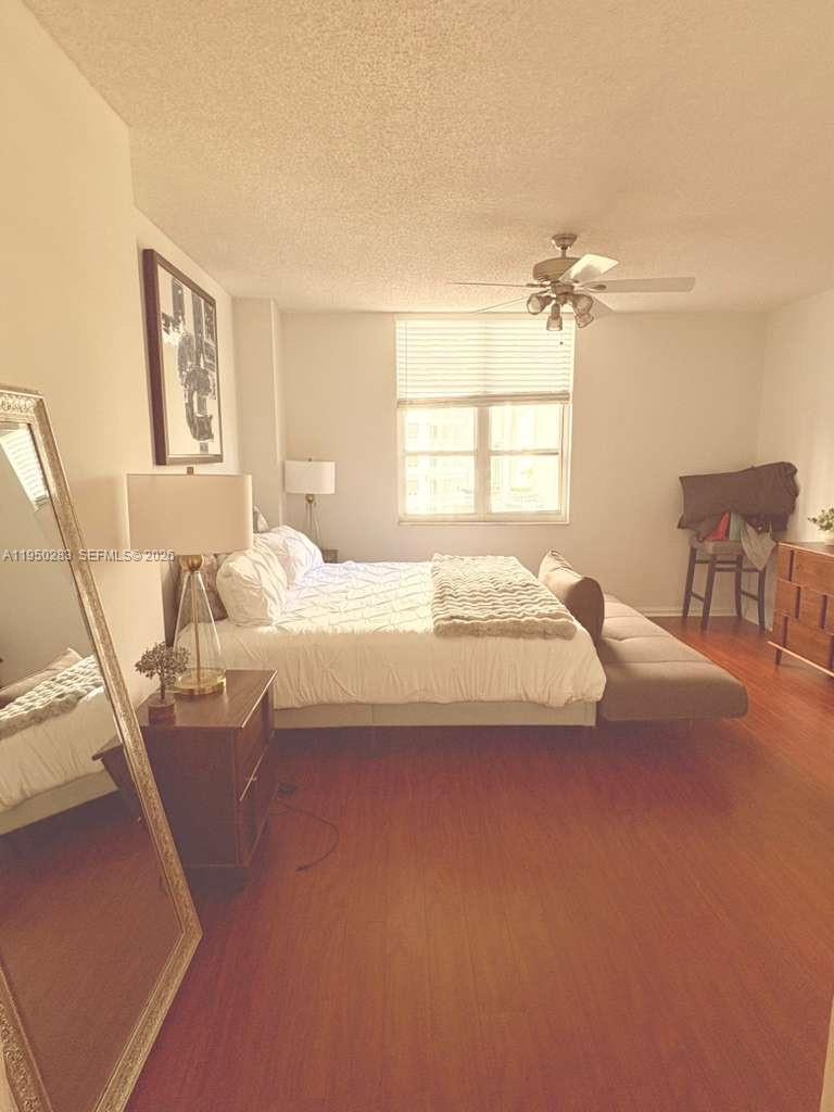 image Courvoisier Courts20