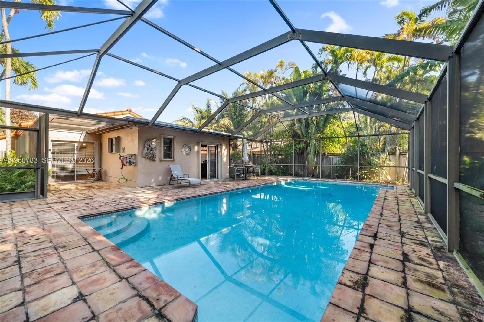 2550 Trapp Ave Coconut Grove, FL 33133