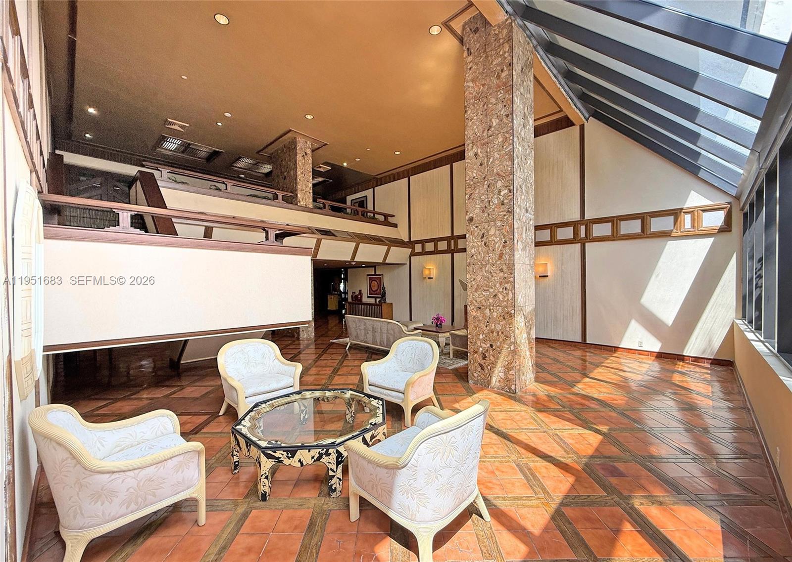 image Brickell Key One32