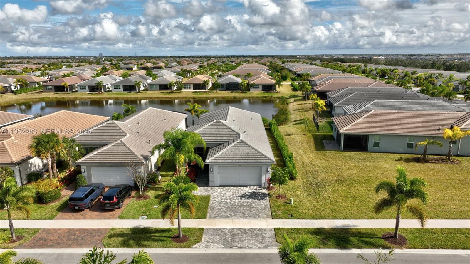 13515 SW River Rock Rd Port St Lucie, FL 34987