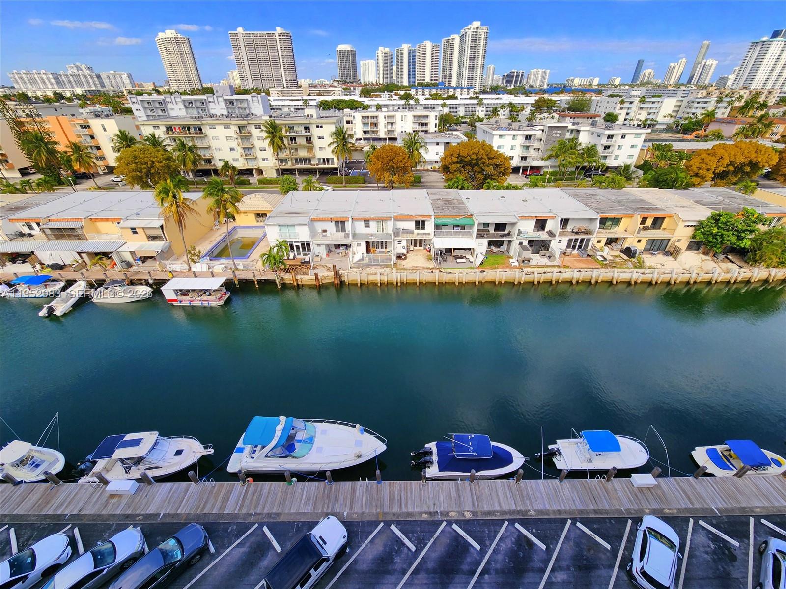 3703 NE 166th St #905 North Miami Beach, FL 33160