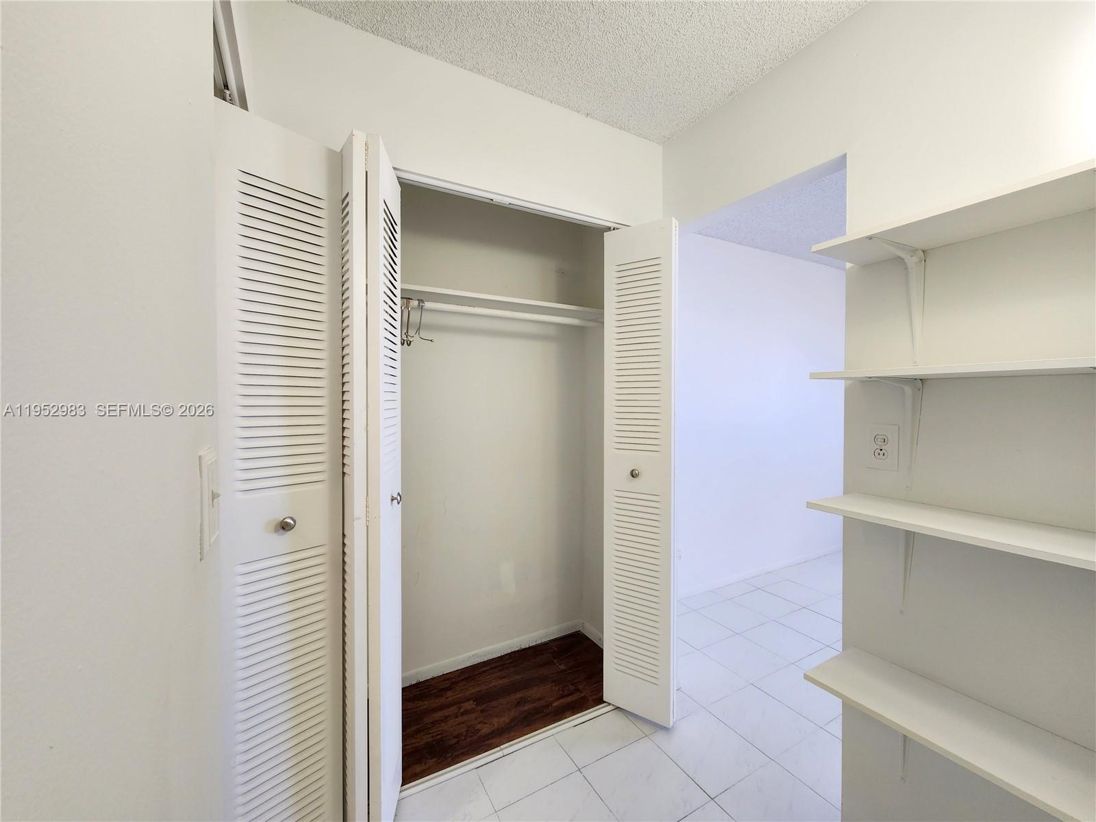 3703 NE 166th St #905 North Miami Beach, FL 33160