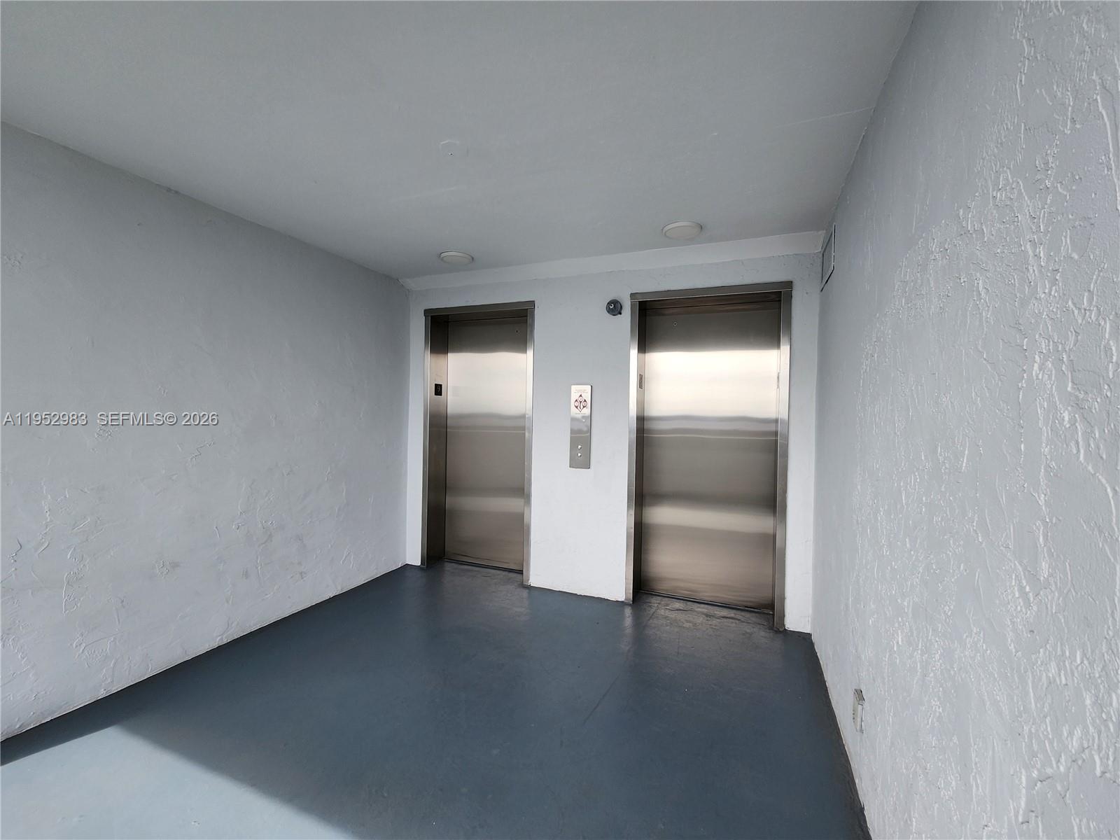 3703 NE 166th St #905 North Miami Beach, FL 33160