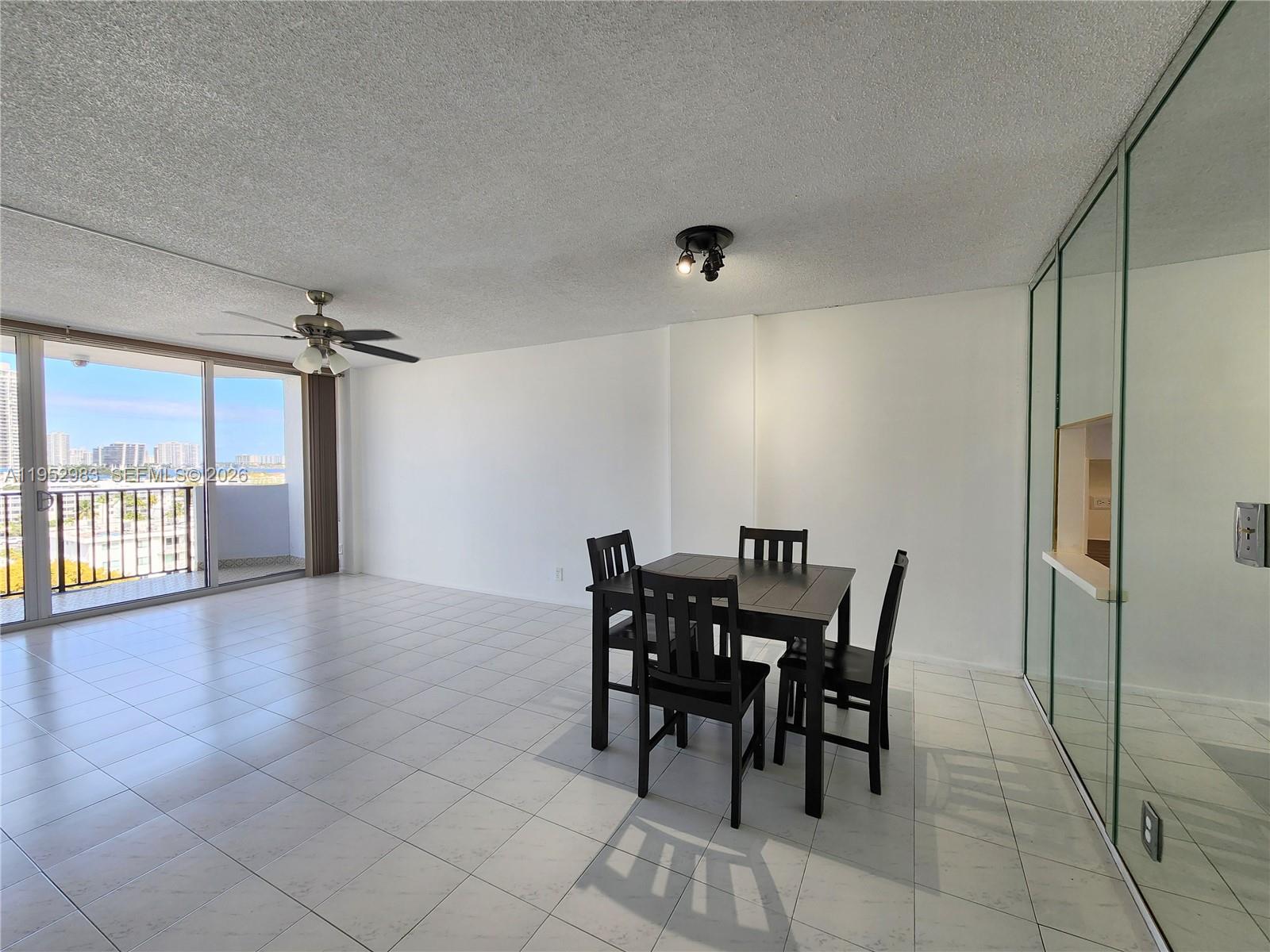 3703 NE 166th St #905 North Miami Beach, FL 33160