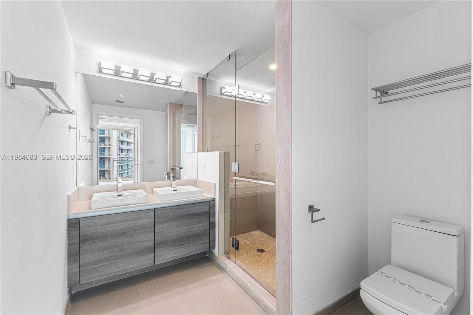 image The Bond on Brickell13