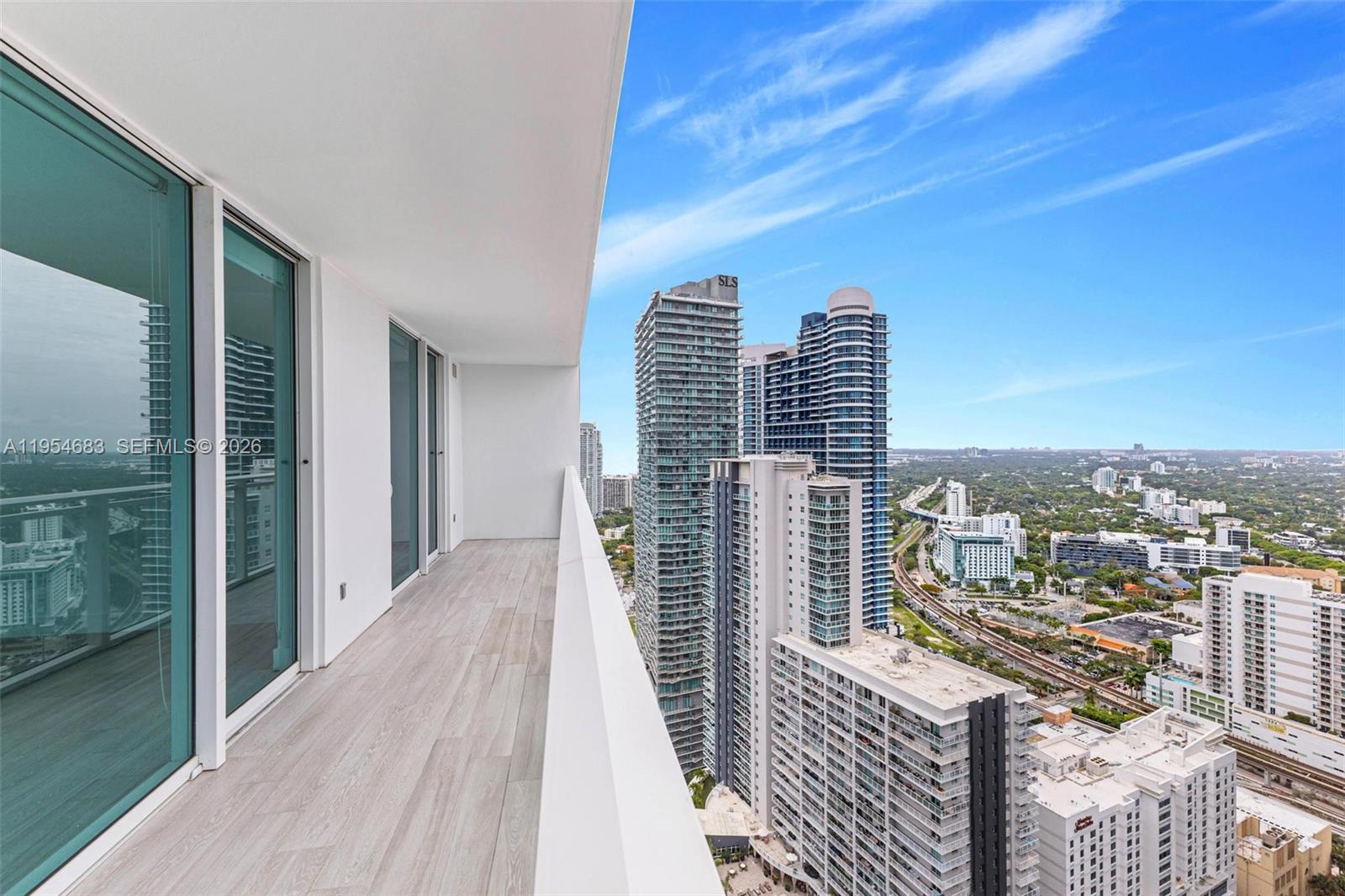image The Bond on Brickell19