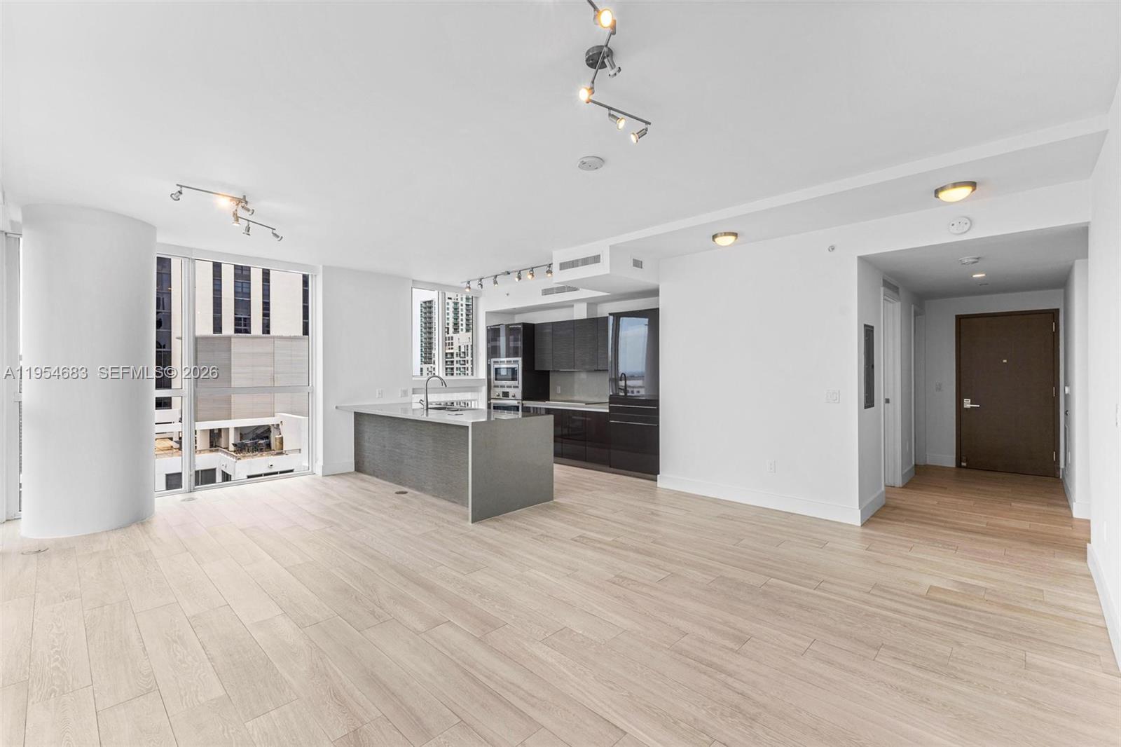 image The Bond on Brickell2