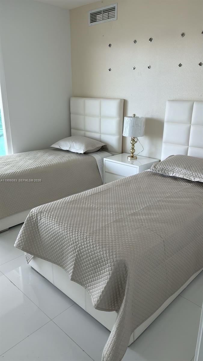 image St Tropez Sunny Isles7