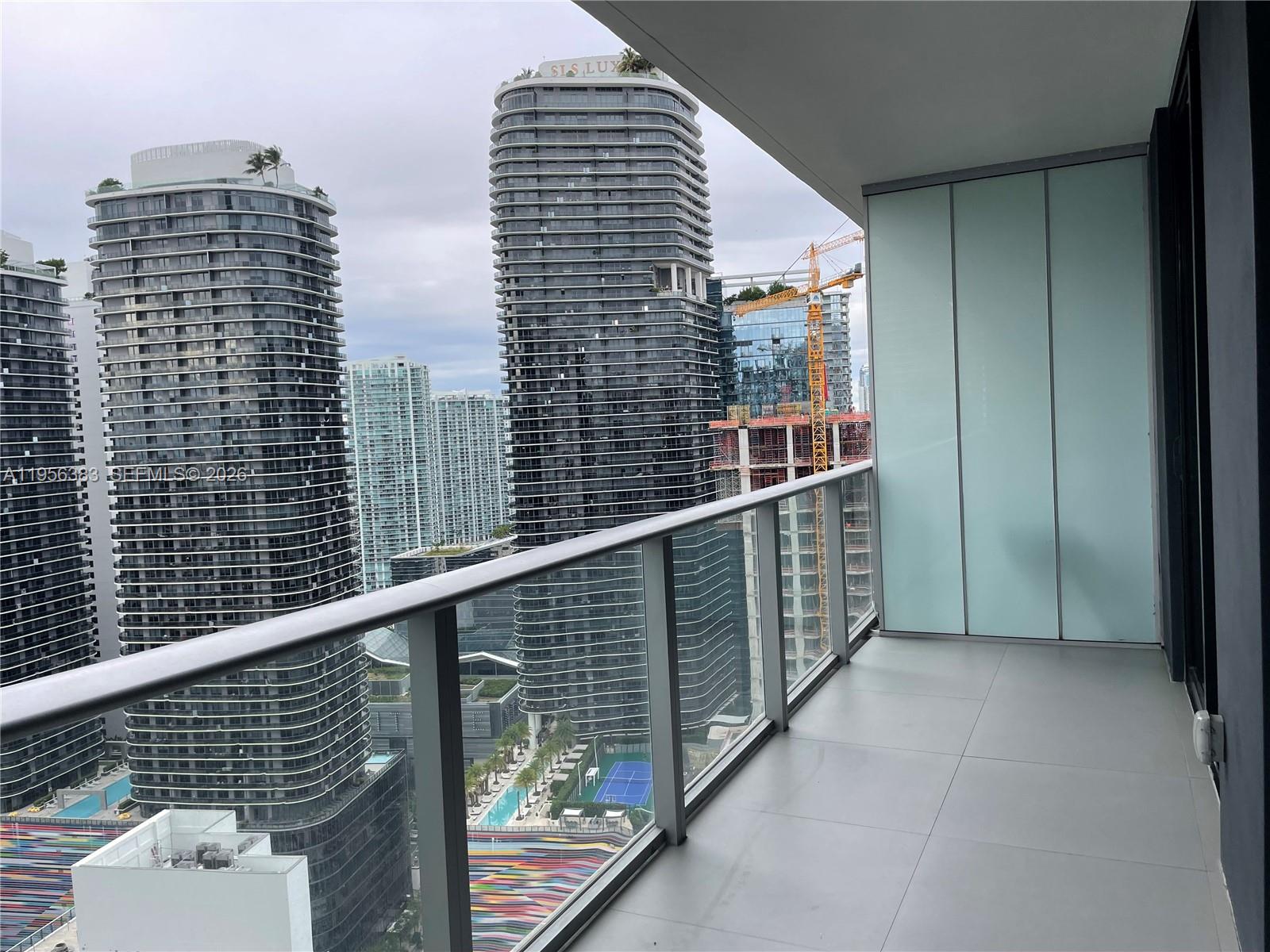 1010 Brickell Ave #3708 Miami, FL 33131