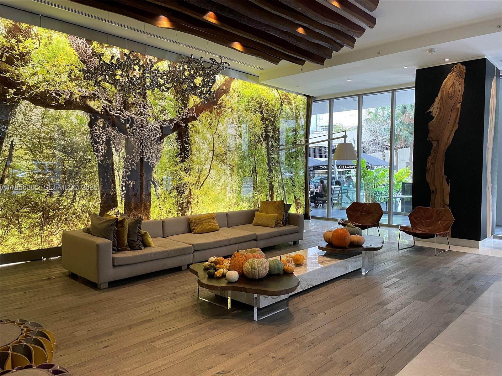 1010 Brickell Ave #3708 Miami, FL 33131