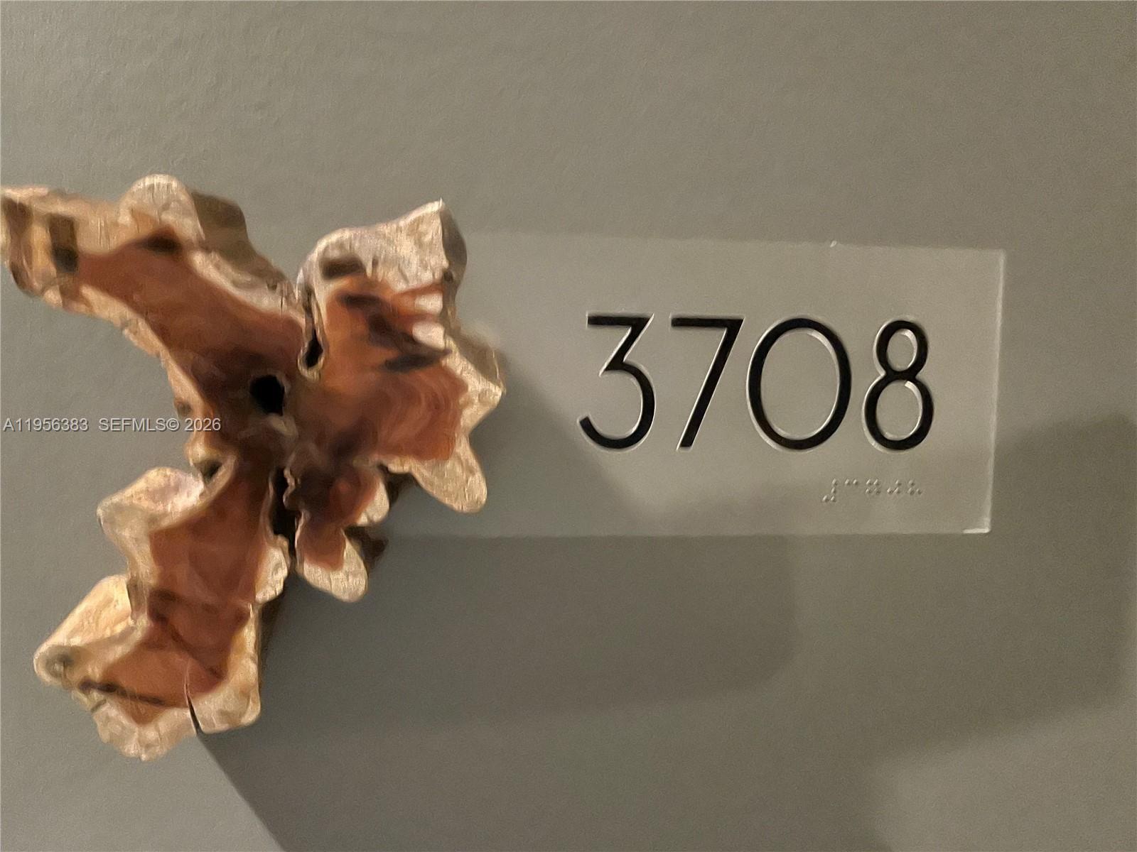 1010 Brickell Ave #3708 Miami, FL 33131