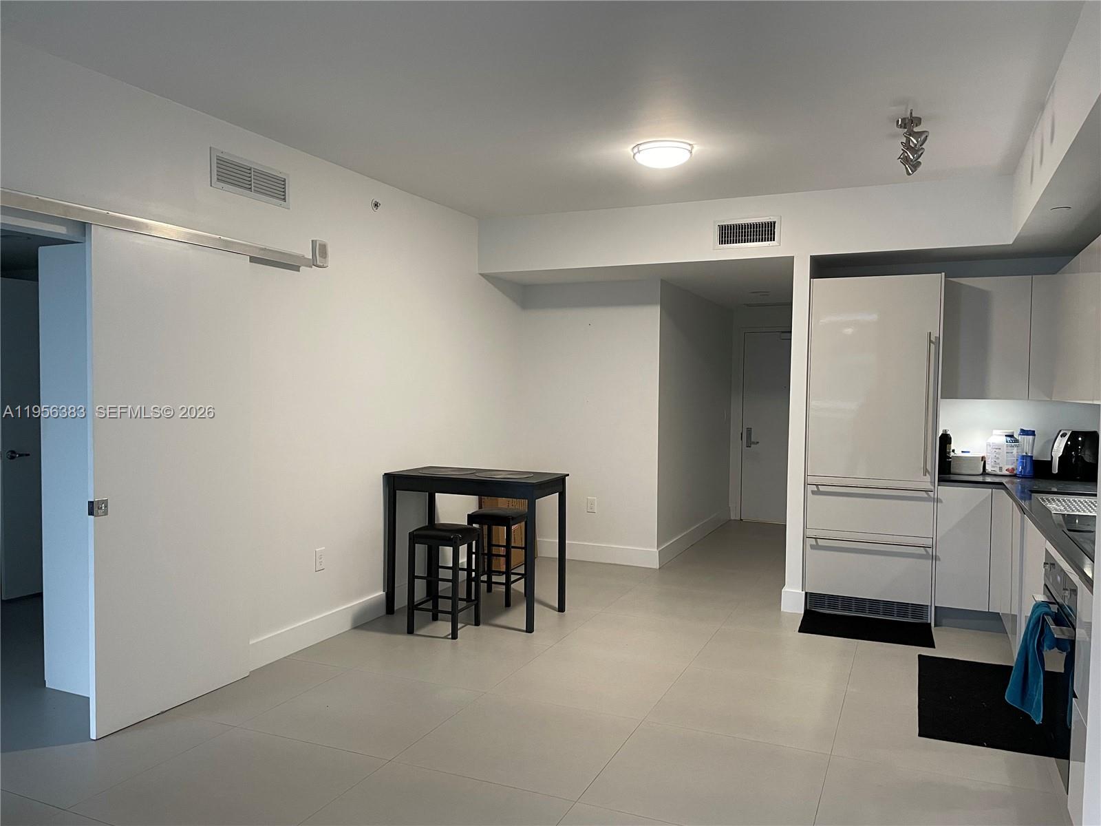 1010 Brickell Ave #3708 Miami, FL 33131