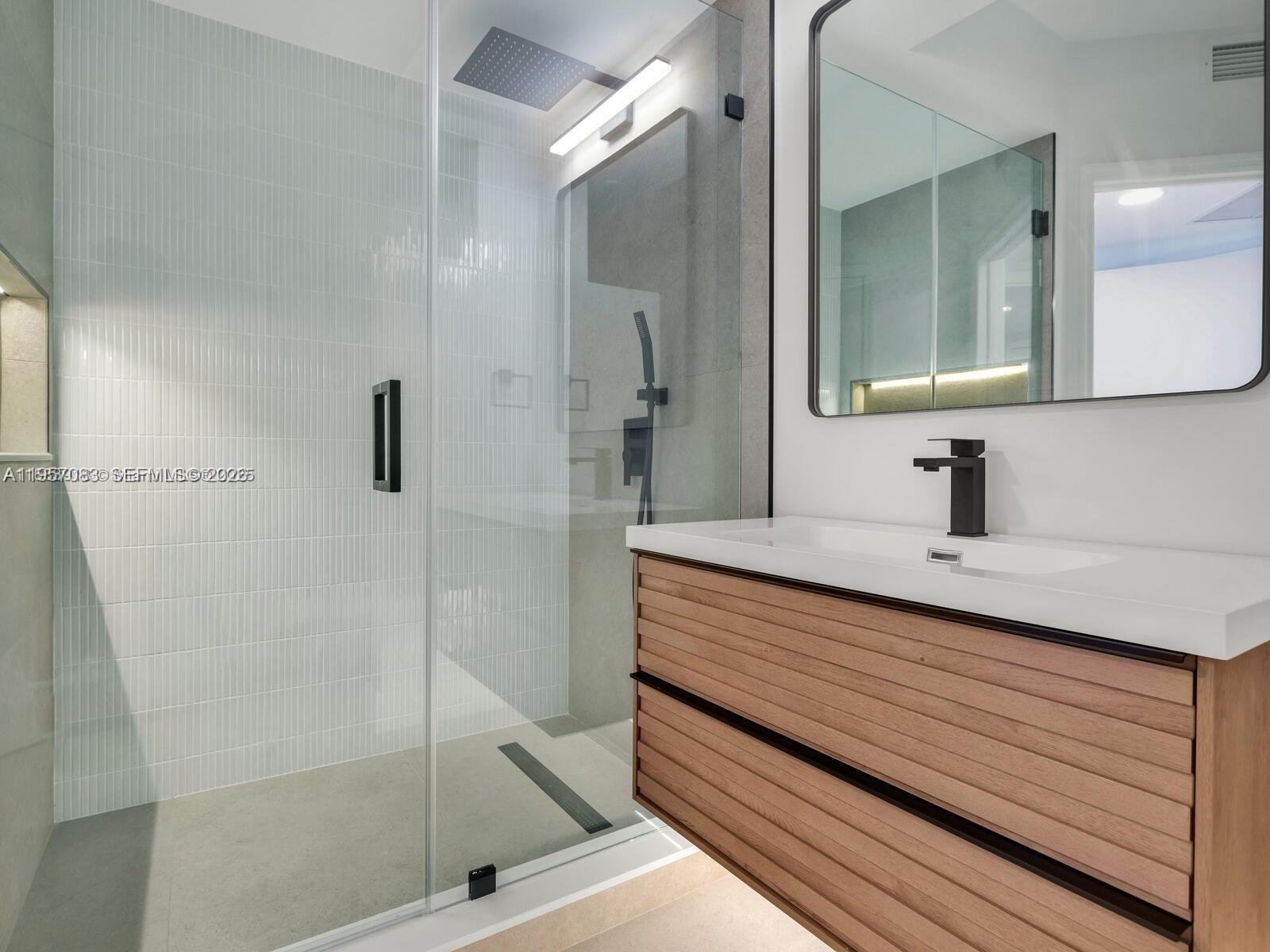 image The Waverly at South Beach20