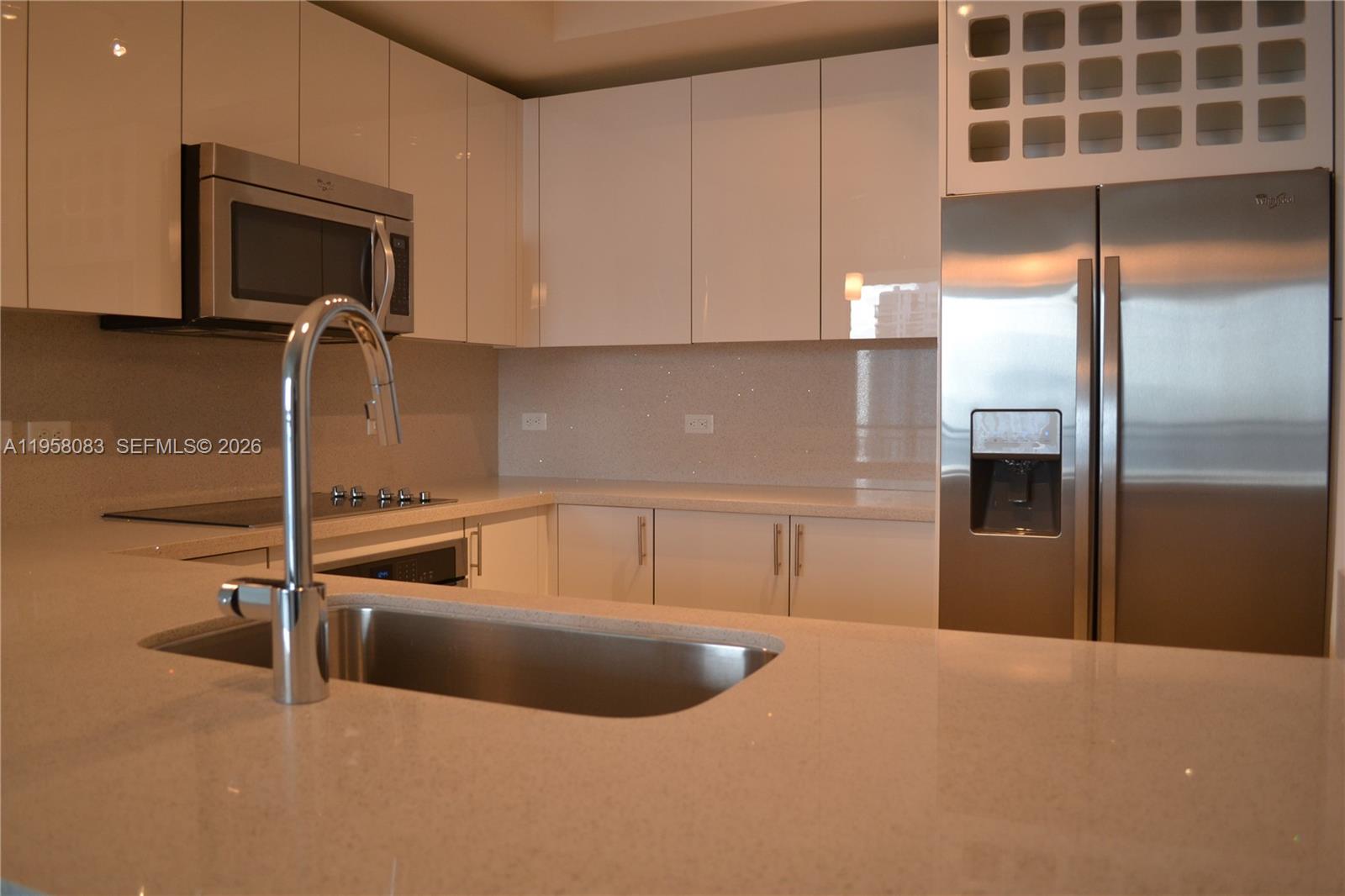 image Nine at Mary Brickell Village5