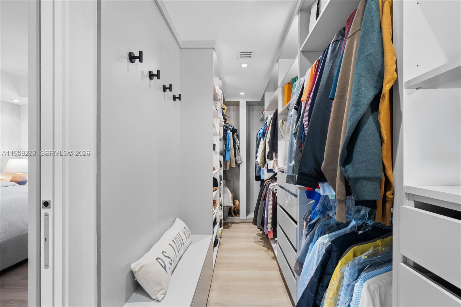 1077 Golden Cane Dr Weston, FL 33327