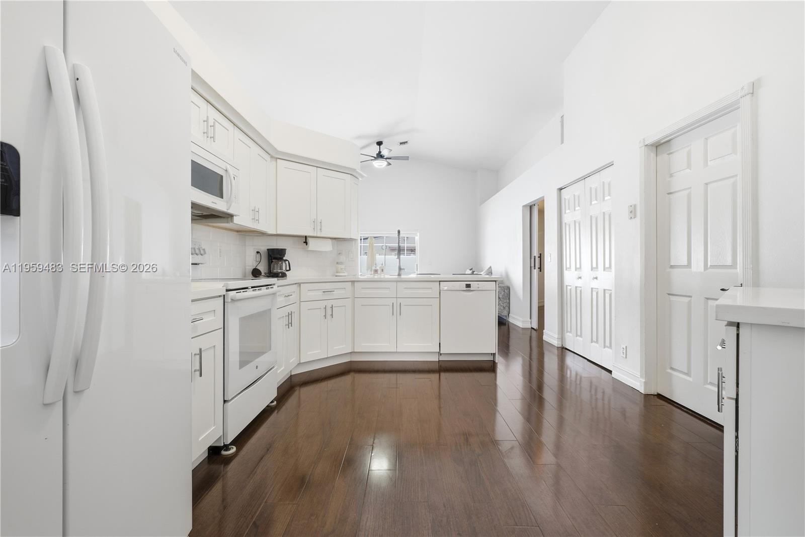 18427 NW 9th Ct Pembroke Pines, FL 33029