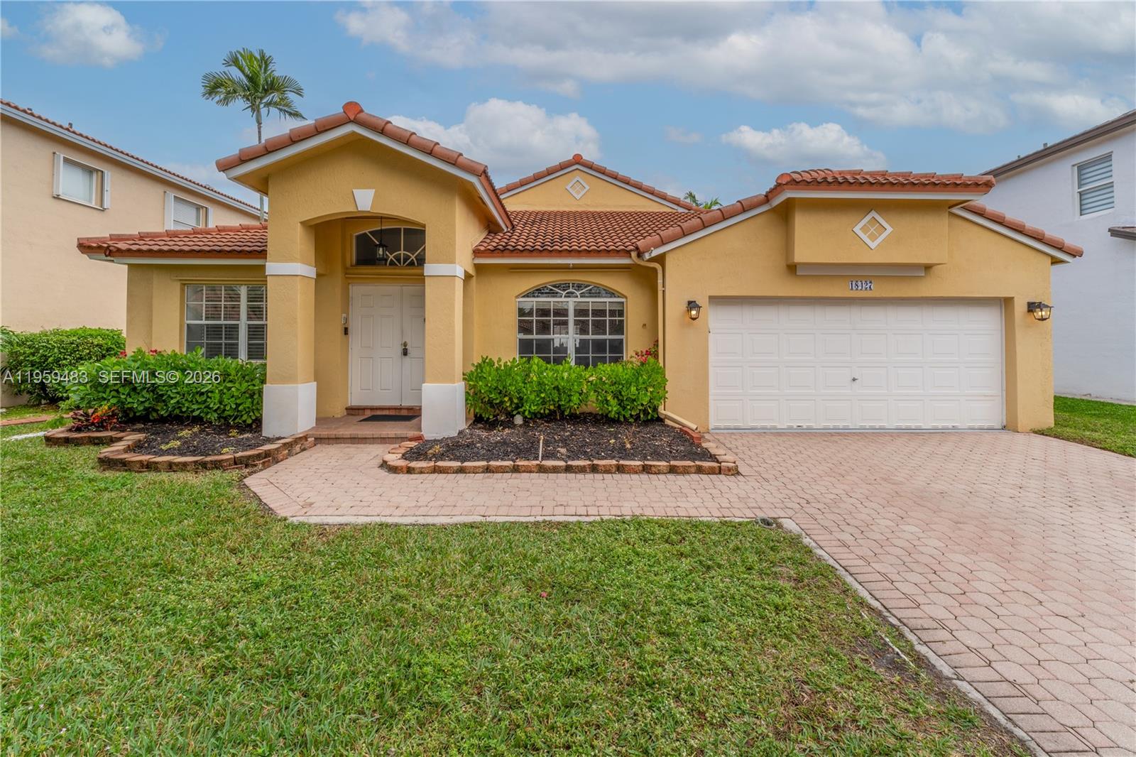 18427 NW 9th Ct Pembroke Pines, FL 33029