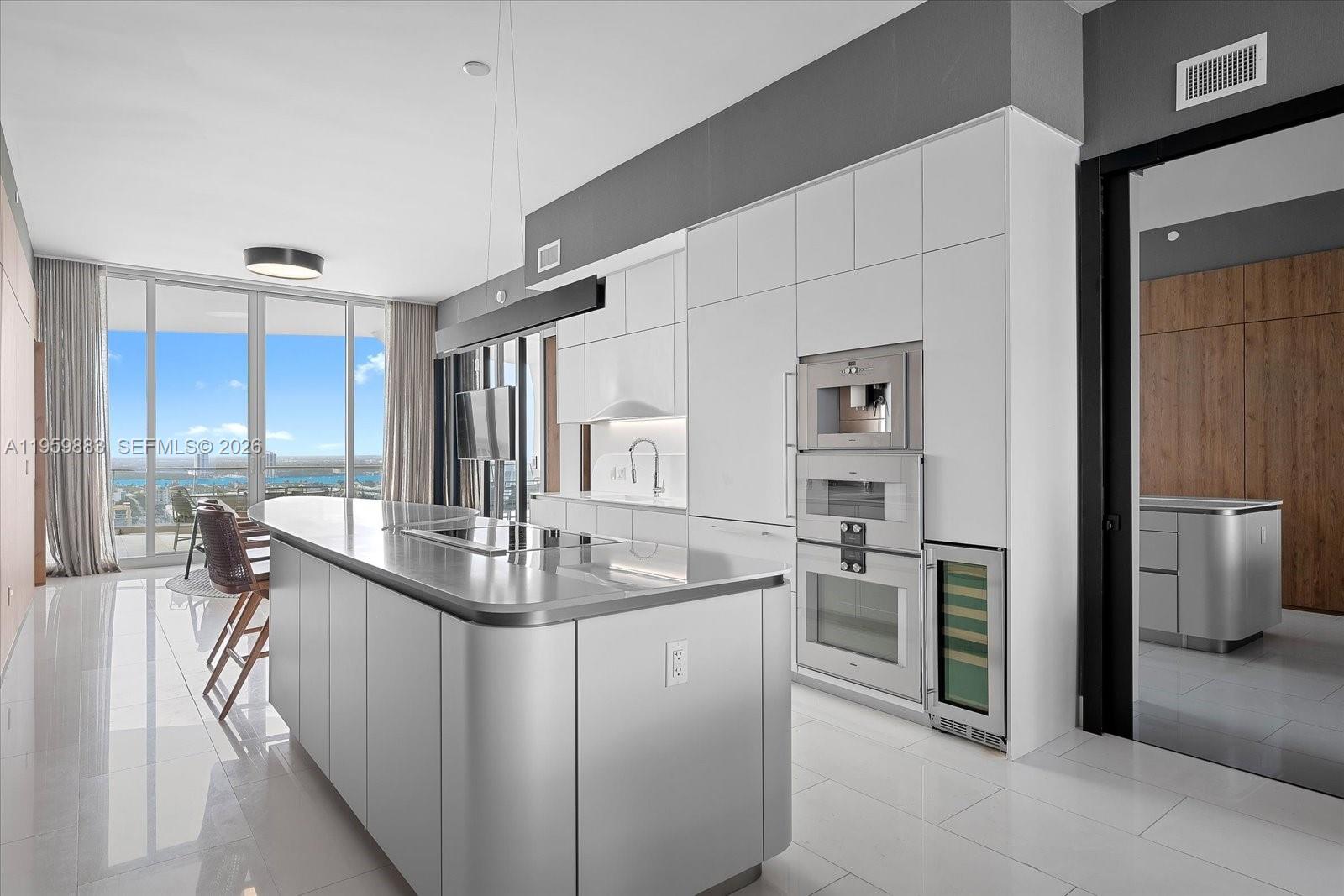 16901 Collins Ave #2503 Sunny Isles Beach, FL 33160