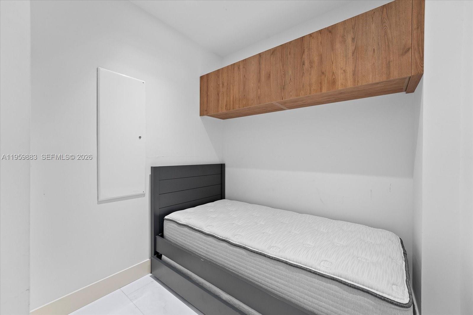 16901 Collins Ave #2503 Sunny Isles Beach, FL 33160