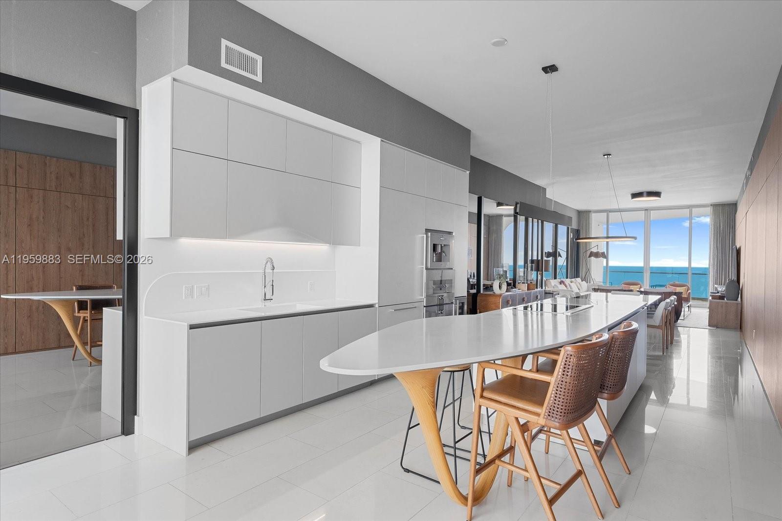 16901 Collins Ave #2503 Sunny Isles Beach, FL 33160