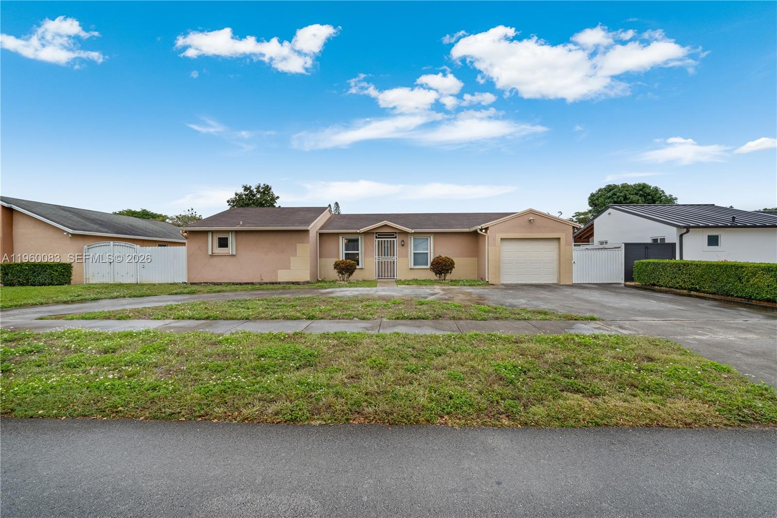 20103 NW 57th Pl Hialeah, FL 33015
