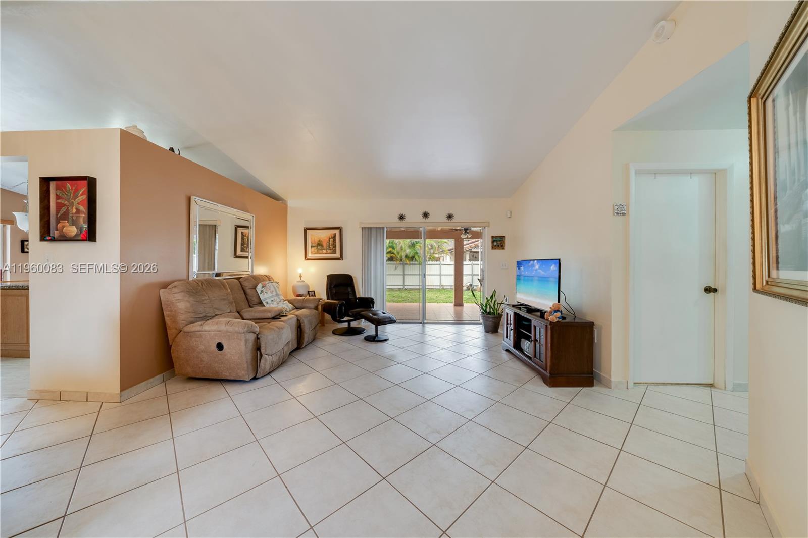 20103 NW 57th Pl Hialeah, FL 33015