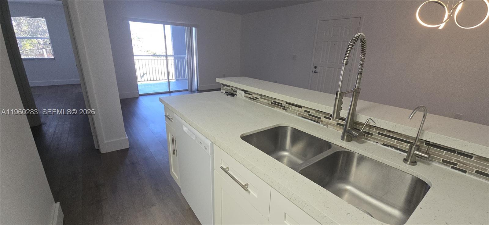 8540 SW 212th St #207 Cutler Bay, FL 33189