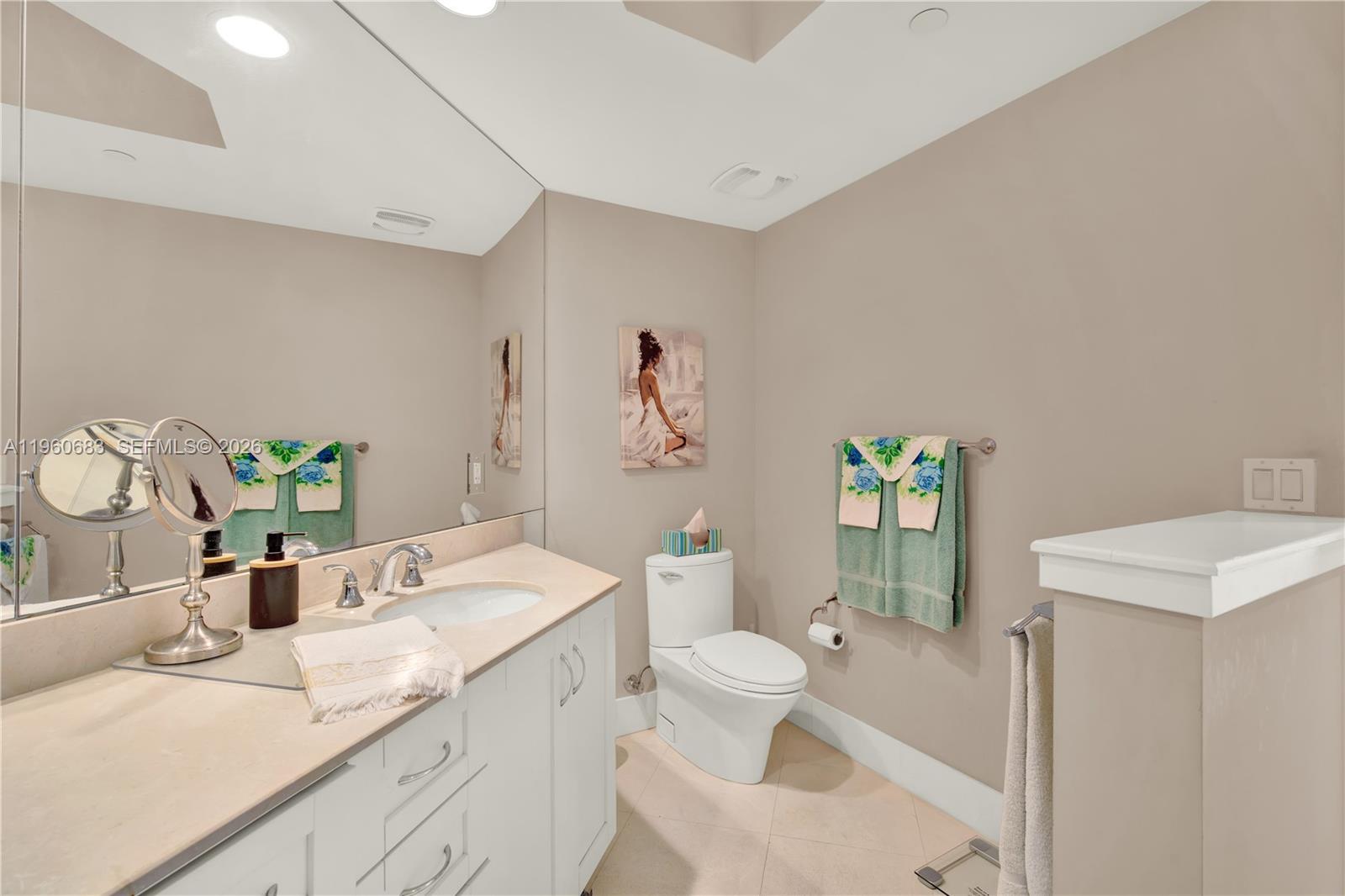 2831 N Ocean Blvd #308N Fort Lauderdale, FL 33308