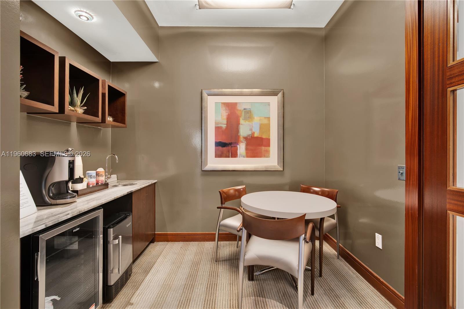 2831 N Ocean Blvd #308N Fort Lauderdale, FL 33308