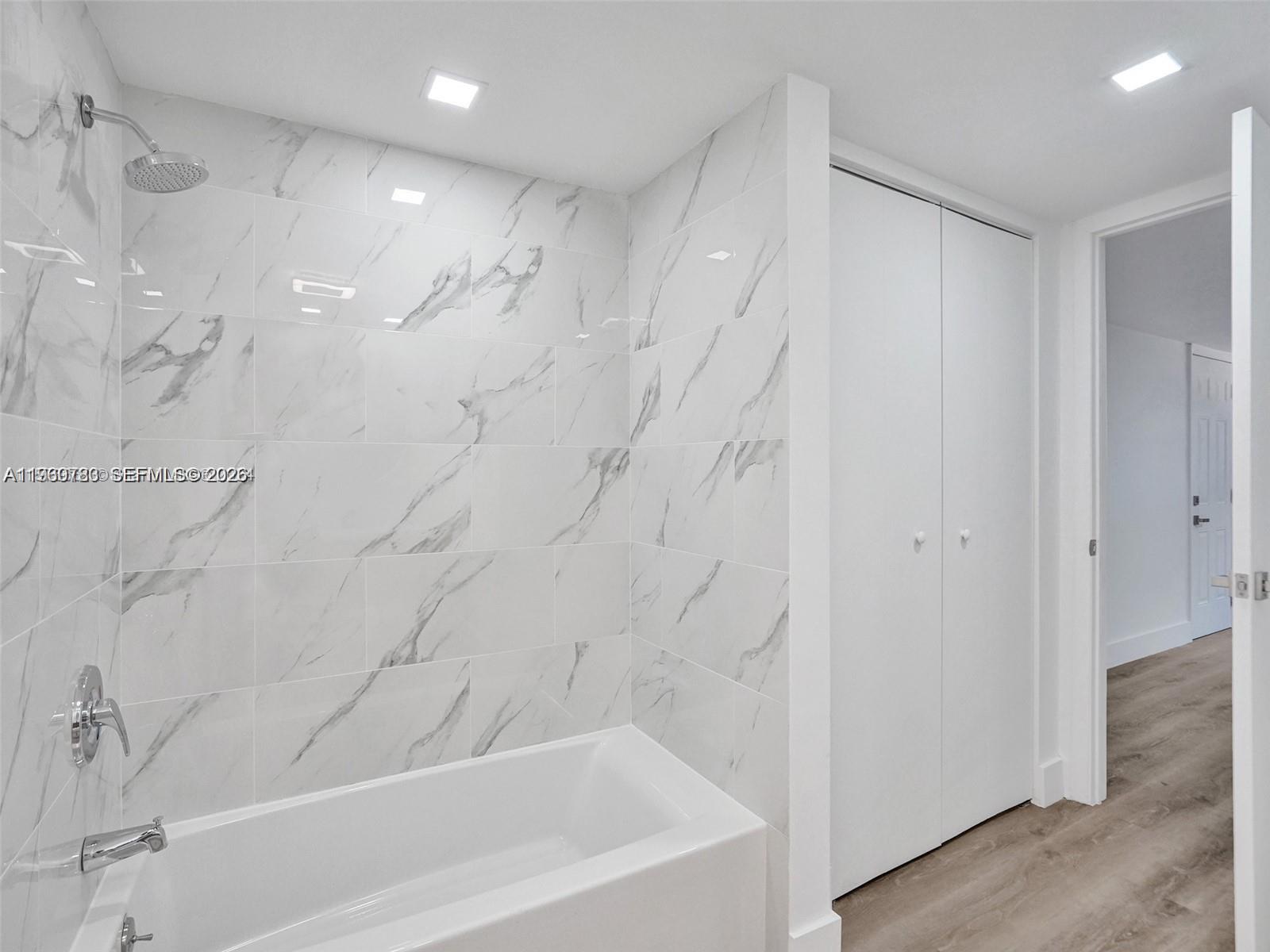 1609 NW 7th Ter Fort Lauderdale, FL 33311