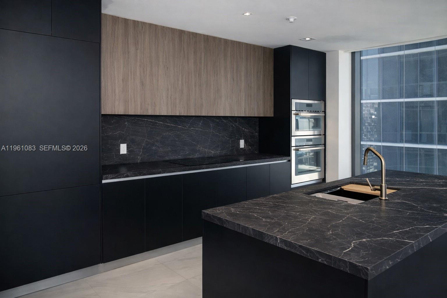 700 Ne 24th St #4301