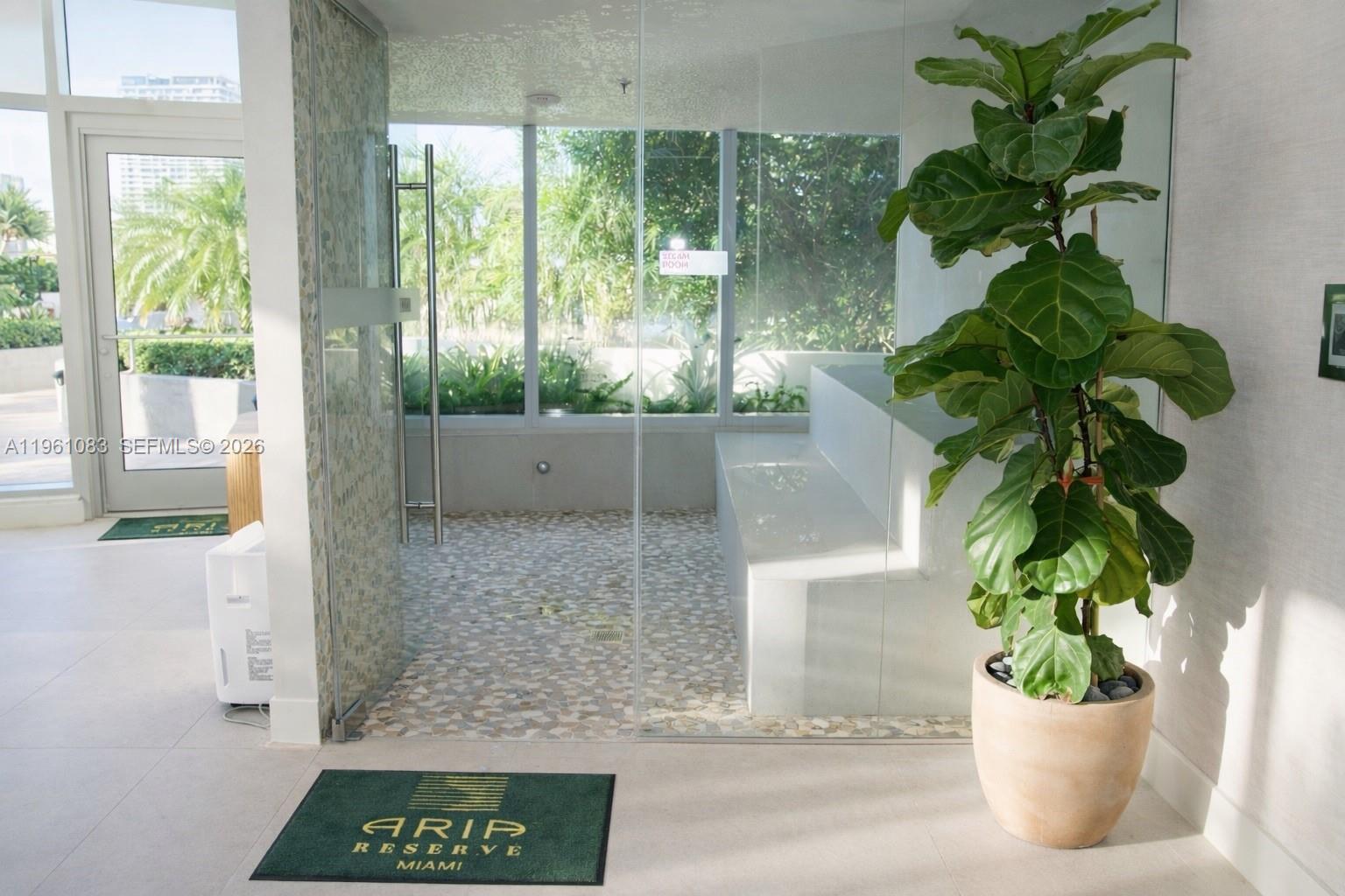 700 Ne 24th St #4301 Miami, FL 33137